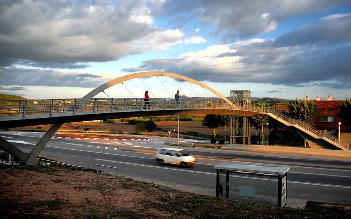 Sant Fruitós Pedestrian Bridge